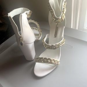 Liliana heels size 9. Brand new, never worn